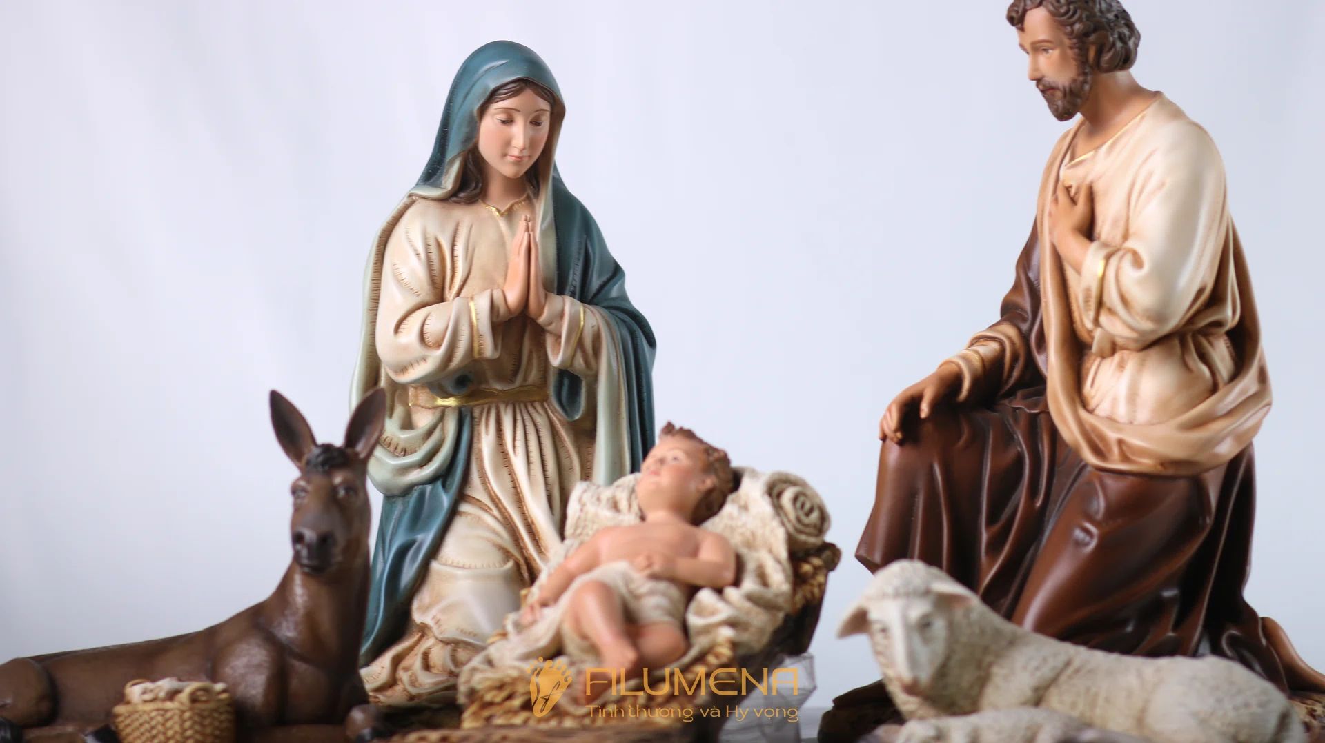 name tại VN. Tượng Công giáo Filumena là tượng của Tình thương và Hy vọng. Bản quyền các tác phẩm tượng Công giáo thuộc về Filumena Art, Cộng hòa Pháp. Filumena sáng tác và sản xuất nhiều mẫu tượng Công giáo khác như 