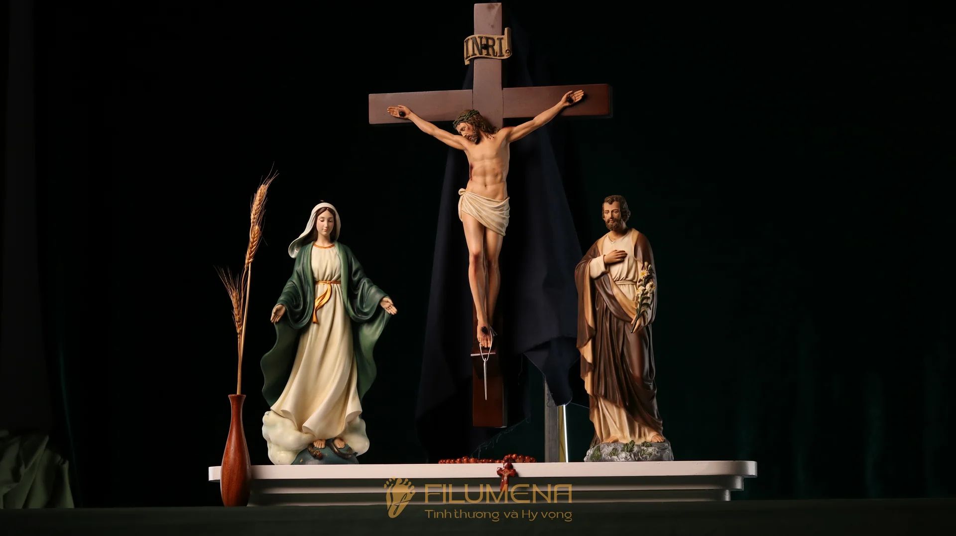 Bàn thờ Thiên Chúa bằng gỗ 1 kệ 3 tầng mã BT3