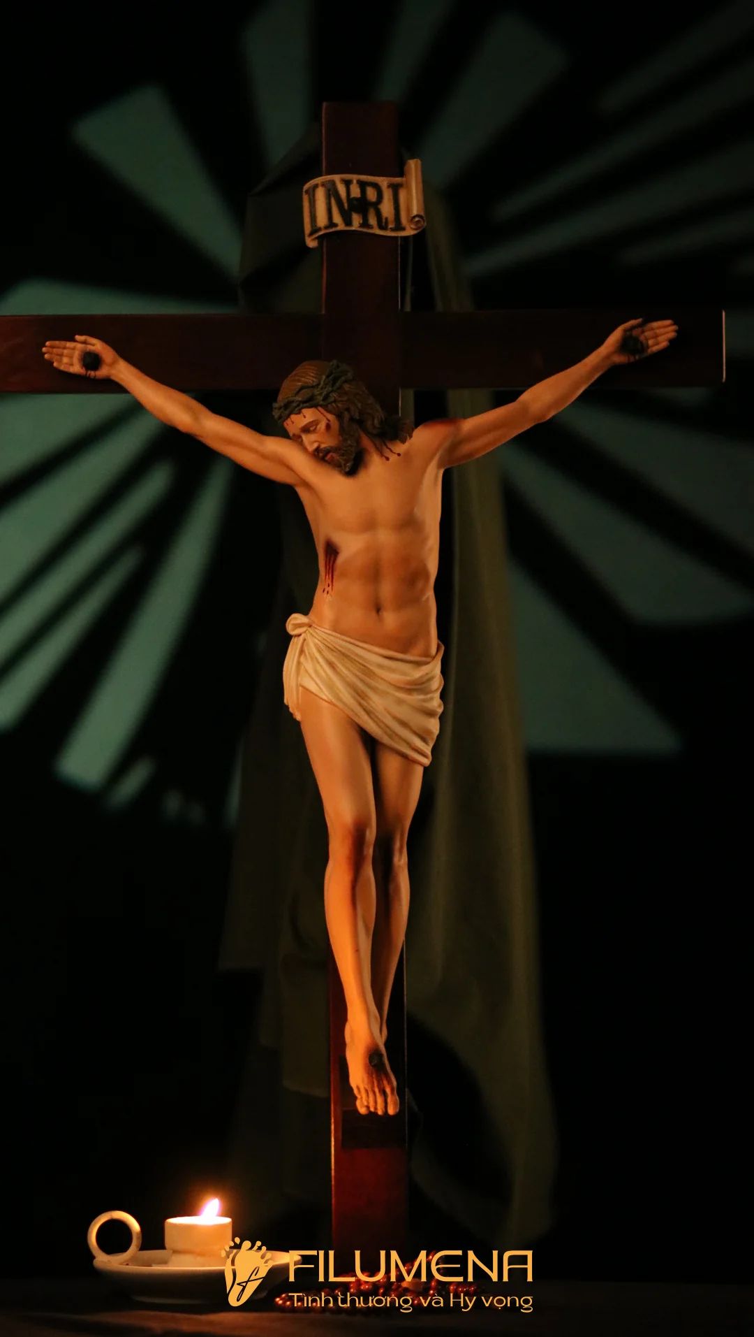 Tượng Chúa chịu nạn cao 50 cm bằng bột đá - Thánh giá gỗ