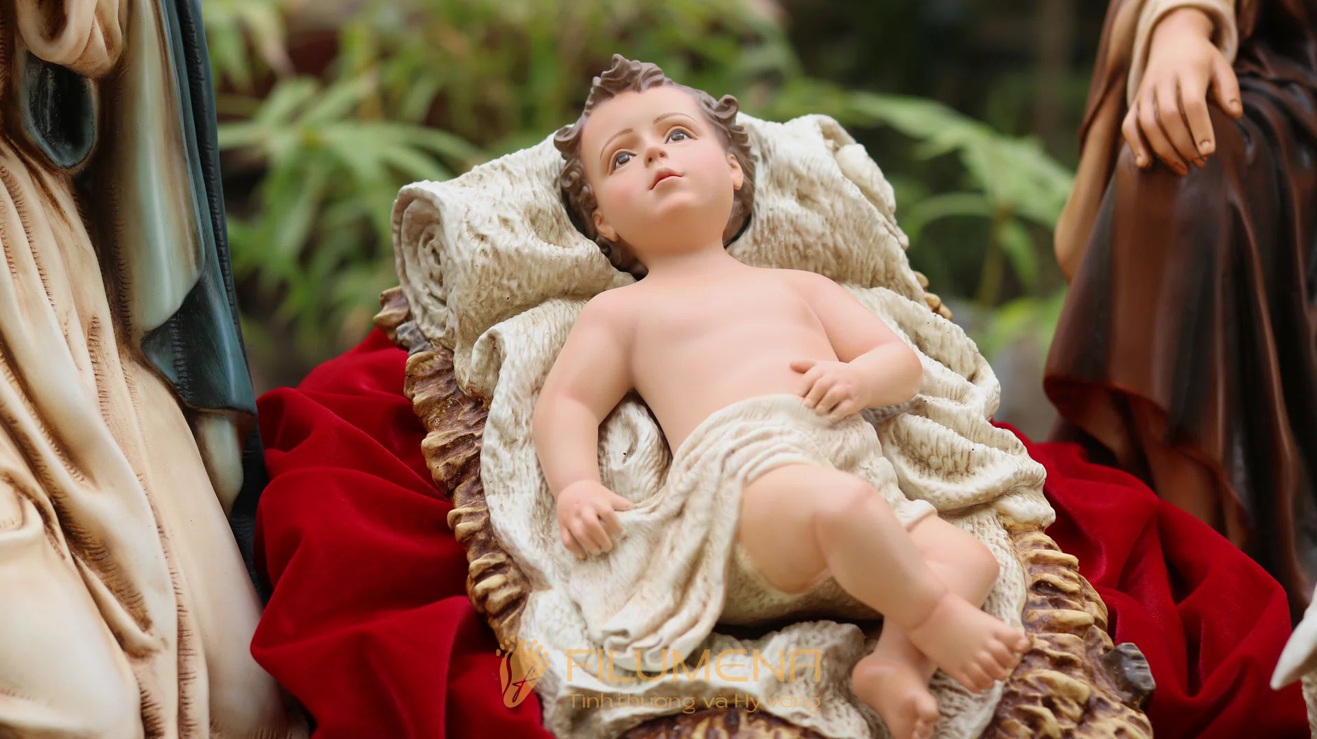 Tượng Chúa Hài đồng 27 cm cho bộ tượng Giáng sinh 50 cm