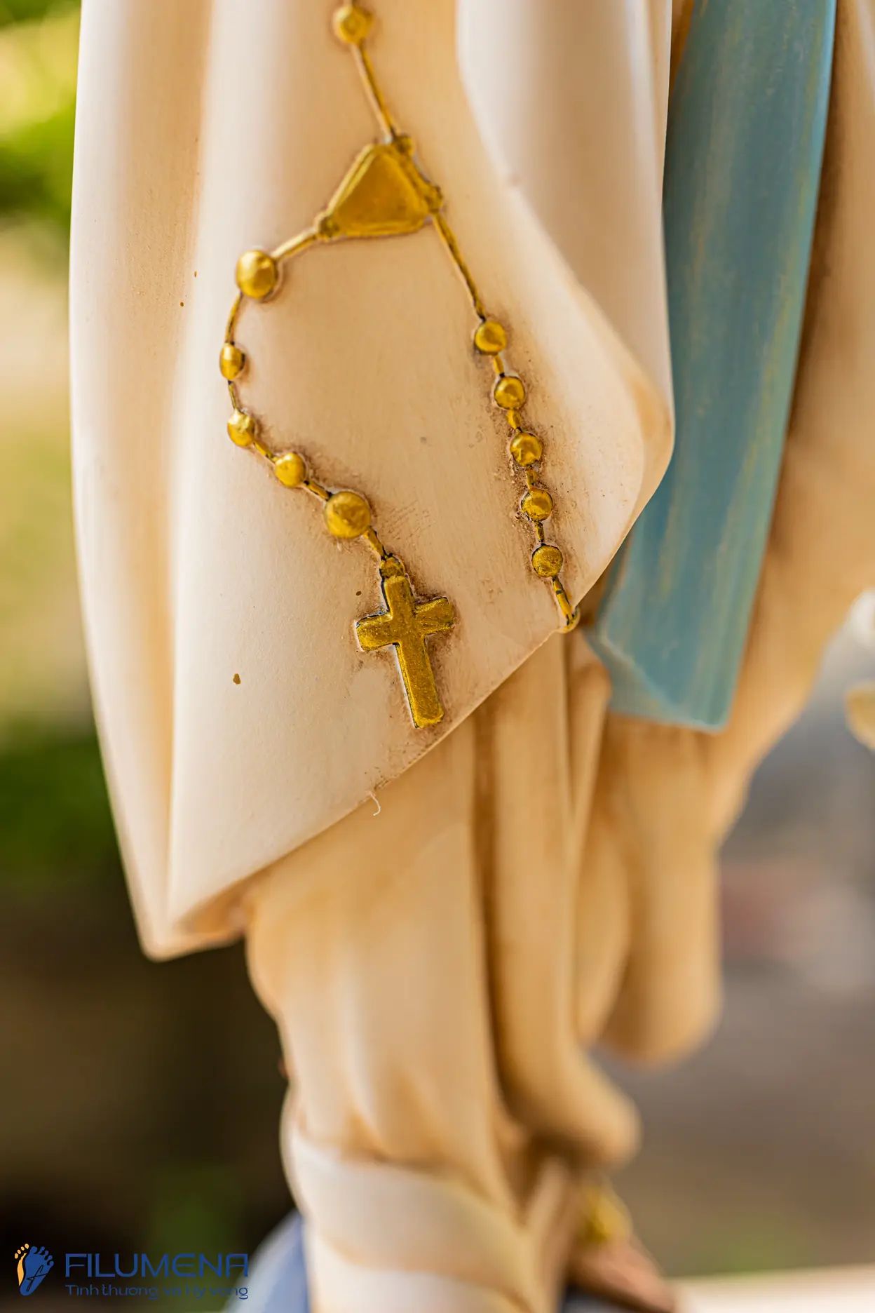 Tượng Công giáo do Filumena sáng tác và sản xuất