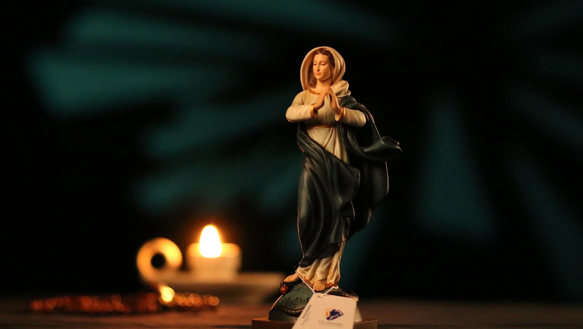 Tượng Đức Mẹ Vô Nhiễm Nguyên Tội cao 15 cm, 20 cm mã màu M1