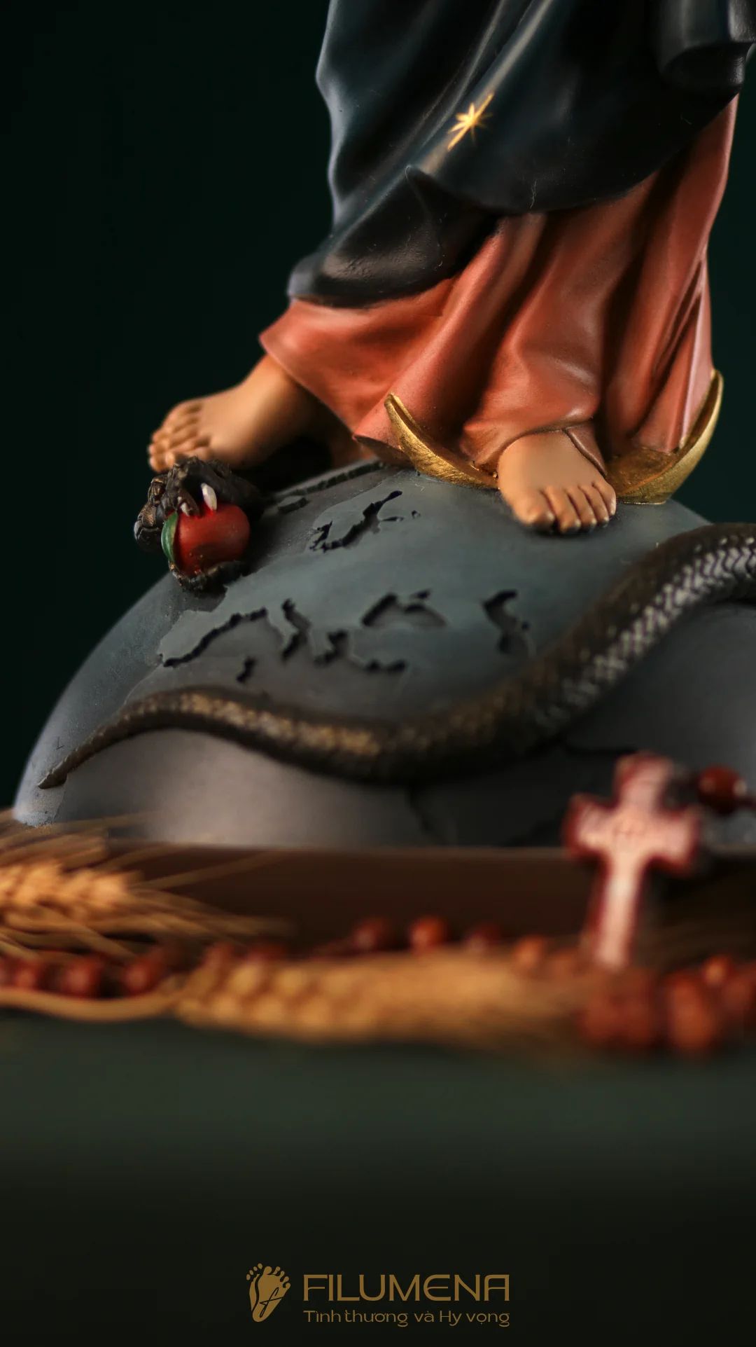 Tượng Đức Mẹ Vô Nhiễm Nguyên Tội cao 50 cm mã màu M2 bằng bột đá