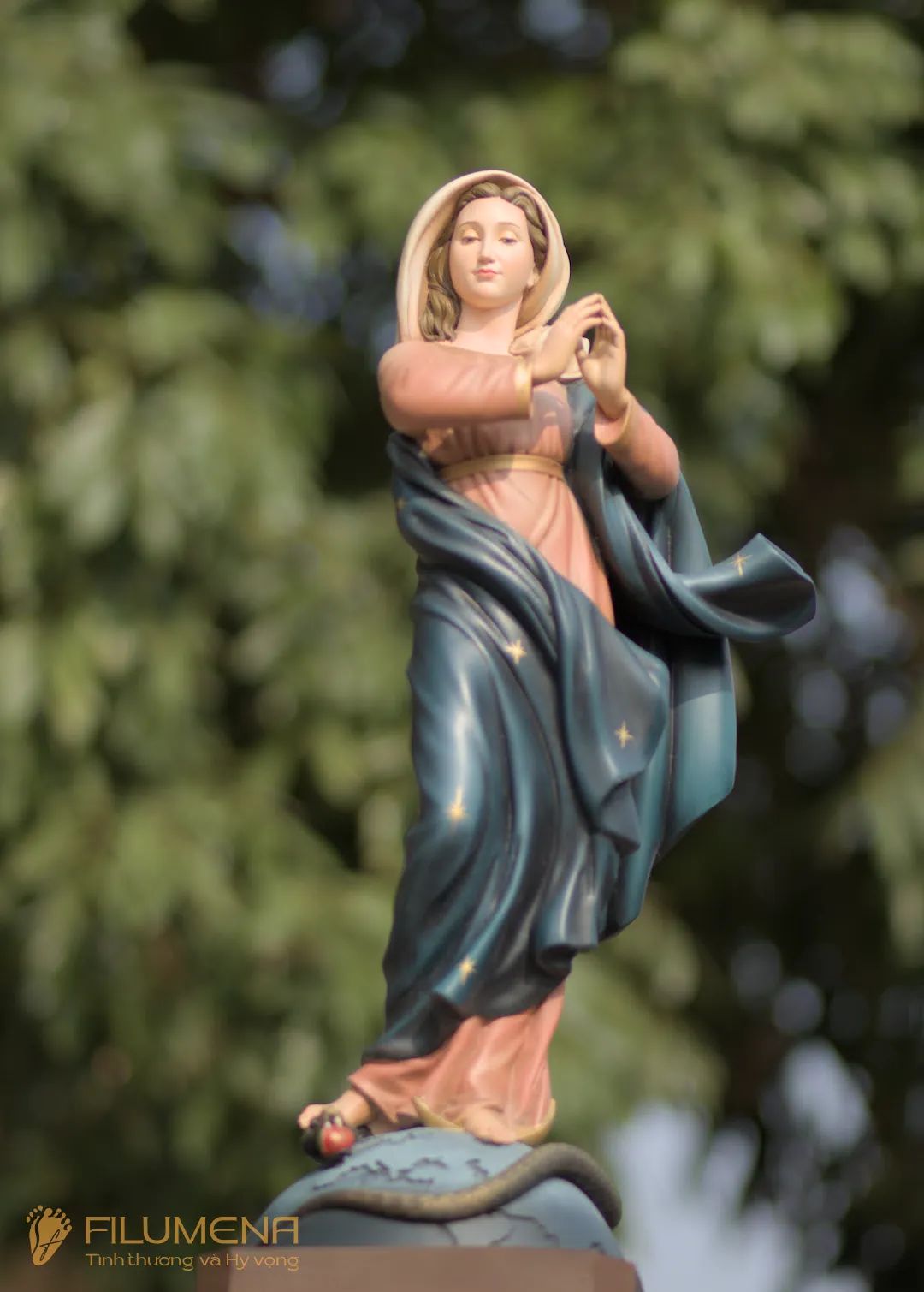 Tượng Đức Mẹ Vô Nhiễm Nguyên Tội cao 60 cm mã màu M2 bằng bột đá