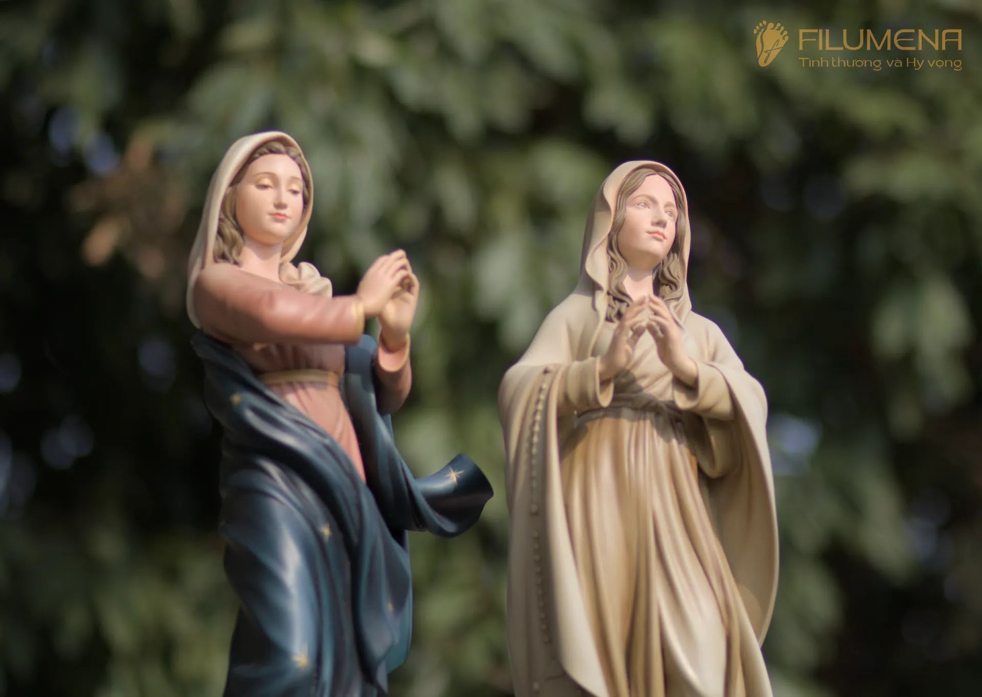 Tượng Đức Mẹ Vô Nhiễm Nguyên Tội cao 60 cm mã màu M2 bằng bột đá