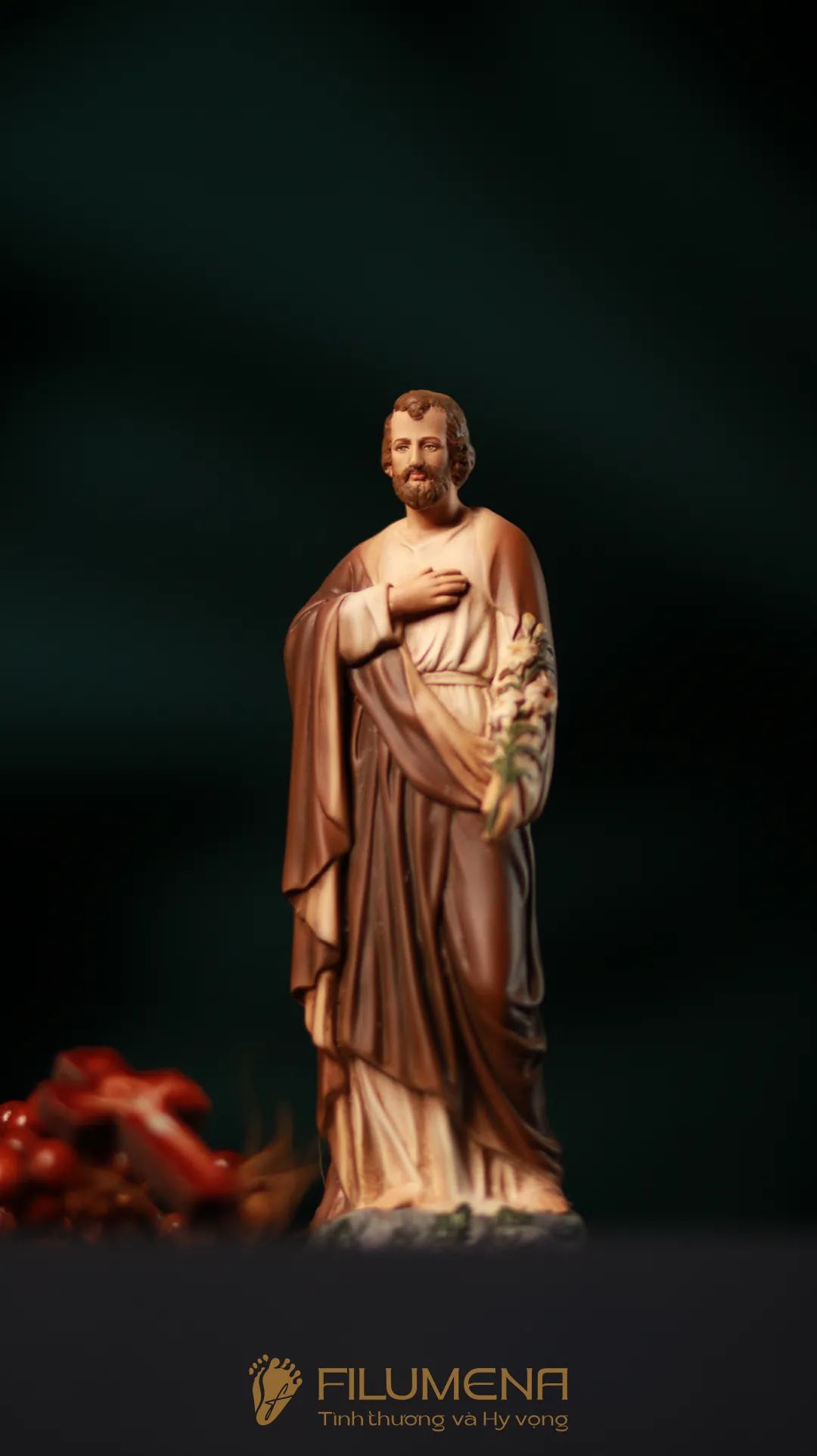 Tượng Thánh Giuse Hoa Huệ 15 cm, 20 cm màu nâu M1