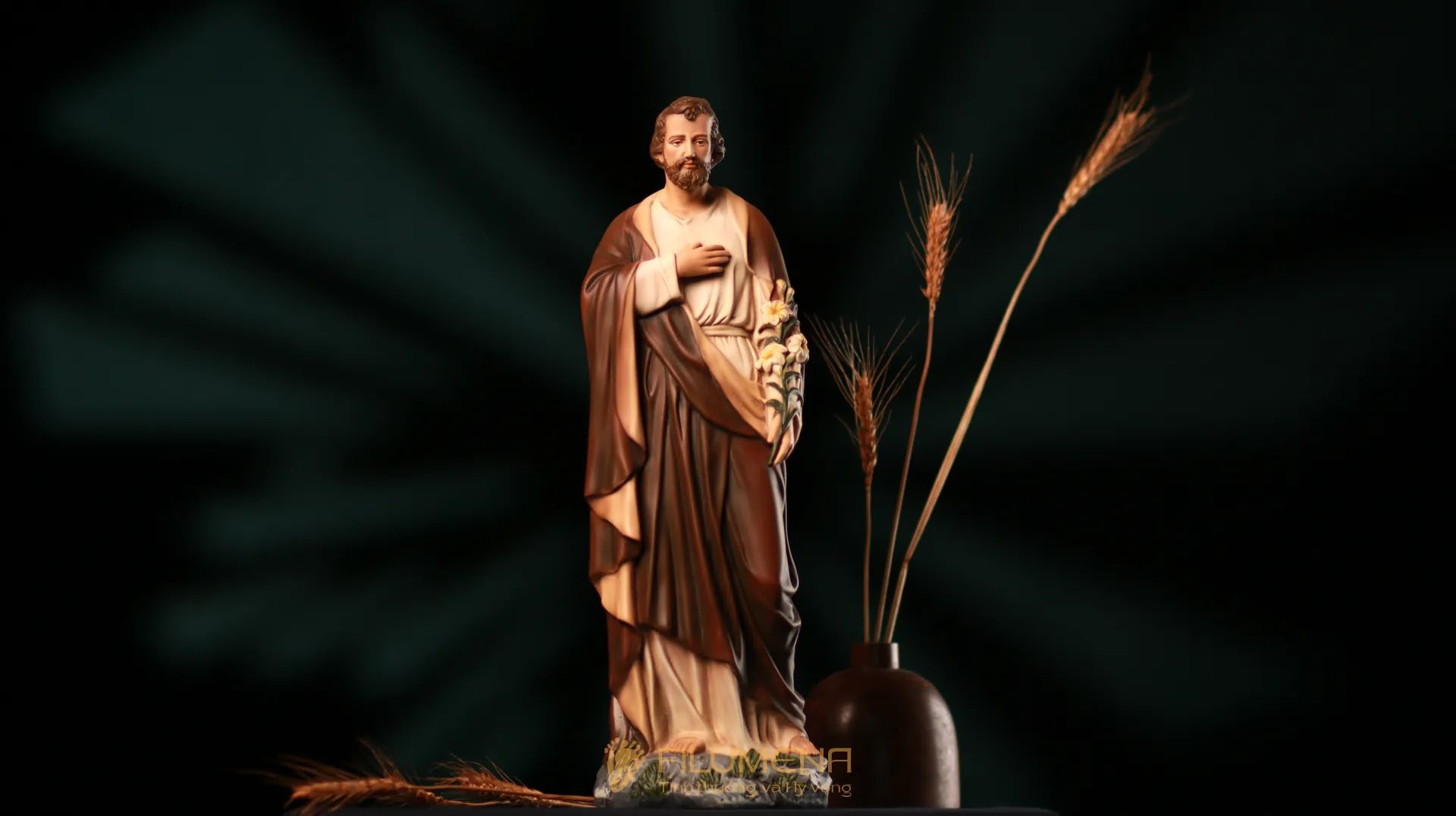 name tại VN. Tượng Công giáo Filumena là tượng của Tình thương và Hy vọng. Bản quyền các tác phẩm tượng Công giáo thuộc về Filumena Art, Cộng hòa Pháp. Filumena sáng tác và sản xuất nhiều mẫu tượng Công giáo khác như 