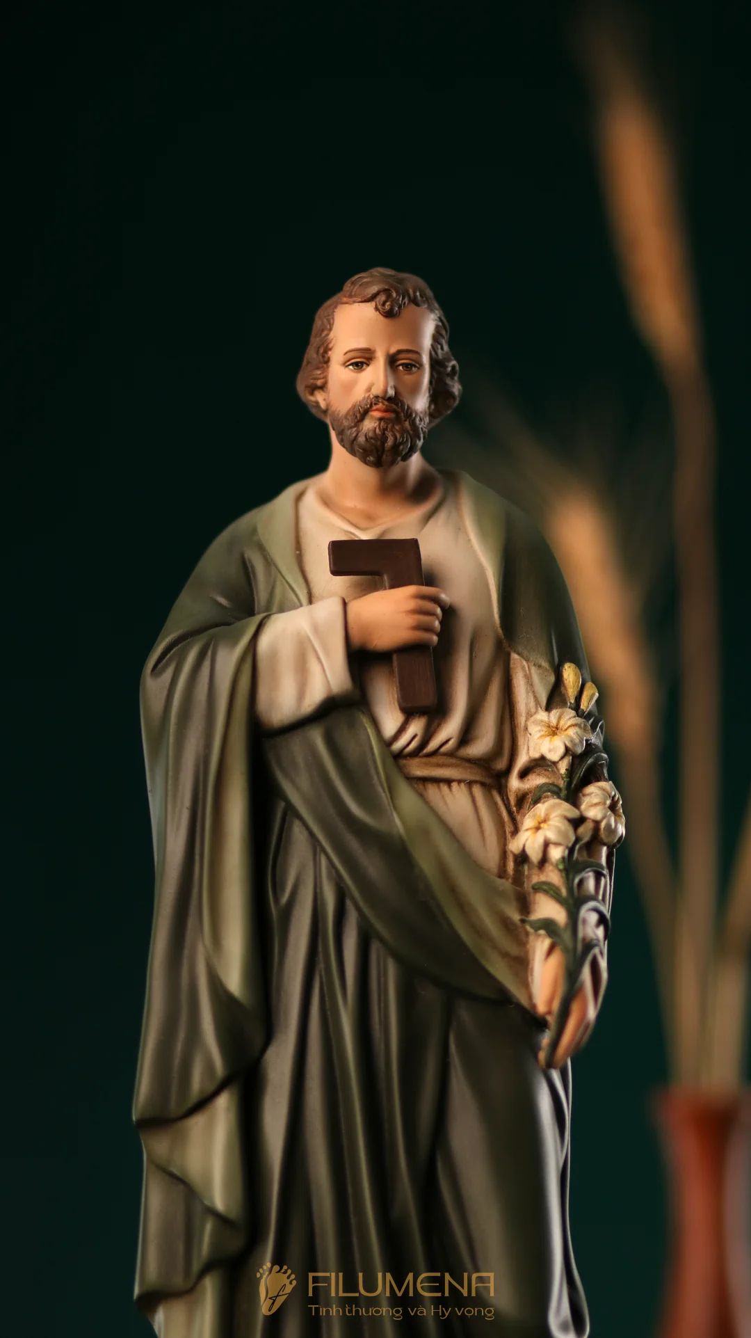 Tượng Thánh Giuse Thợ  30 cm, 40 cm màu xanh ô-liu M2