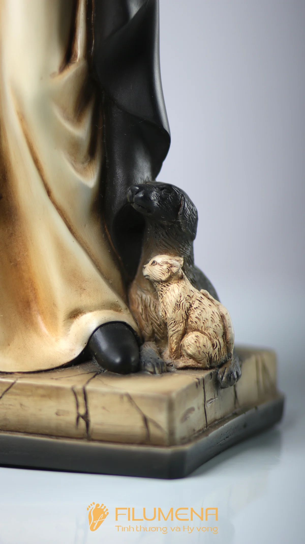 Tượng Thánh Martinô de Porres 40 cm