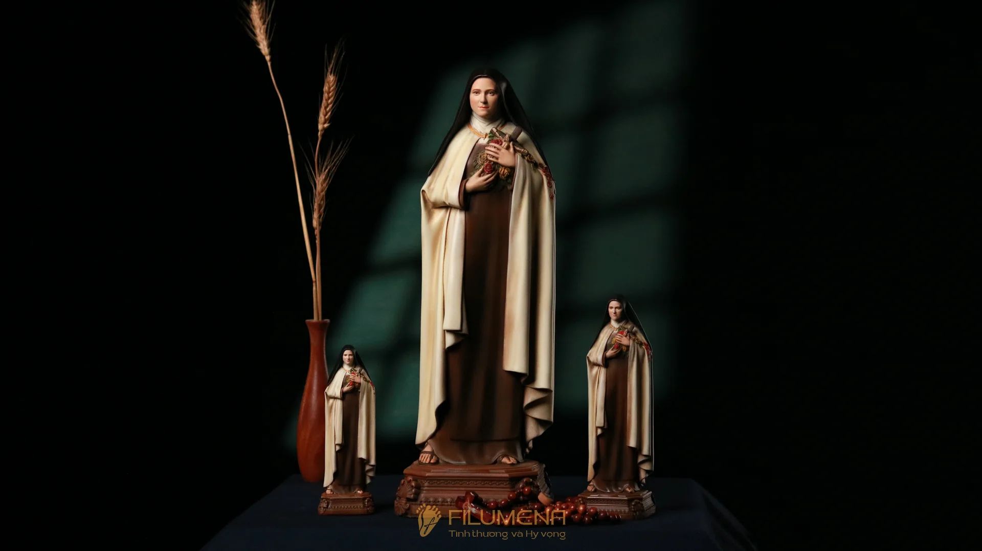 Tượng Thánh Tê-rê-sa Hài Đồng Giê-su 30 cm, 40 cm